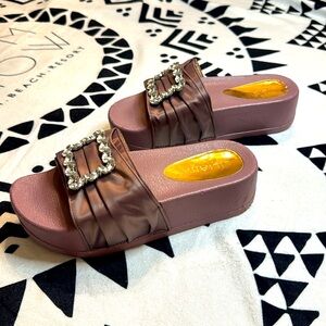 Platform slides purple 6.5